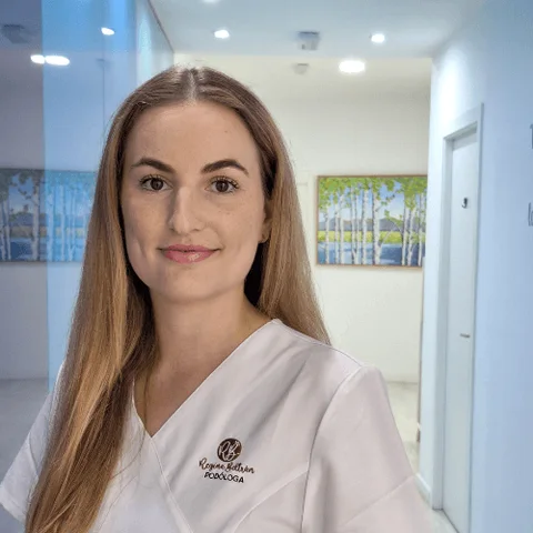 Regina Beltrán García, Podología